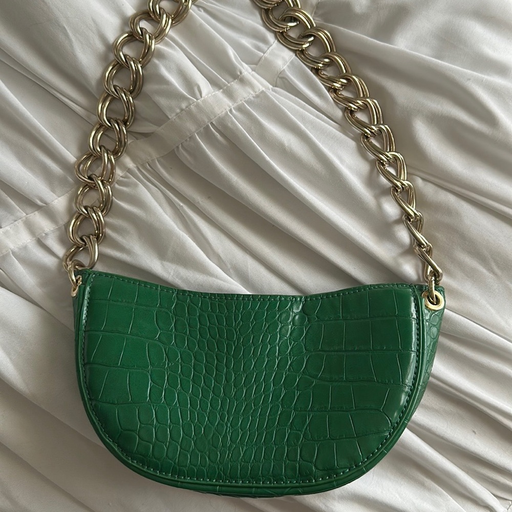 Zara Green Chain Purse - Picture 2 of 3